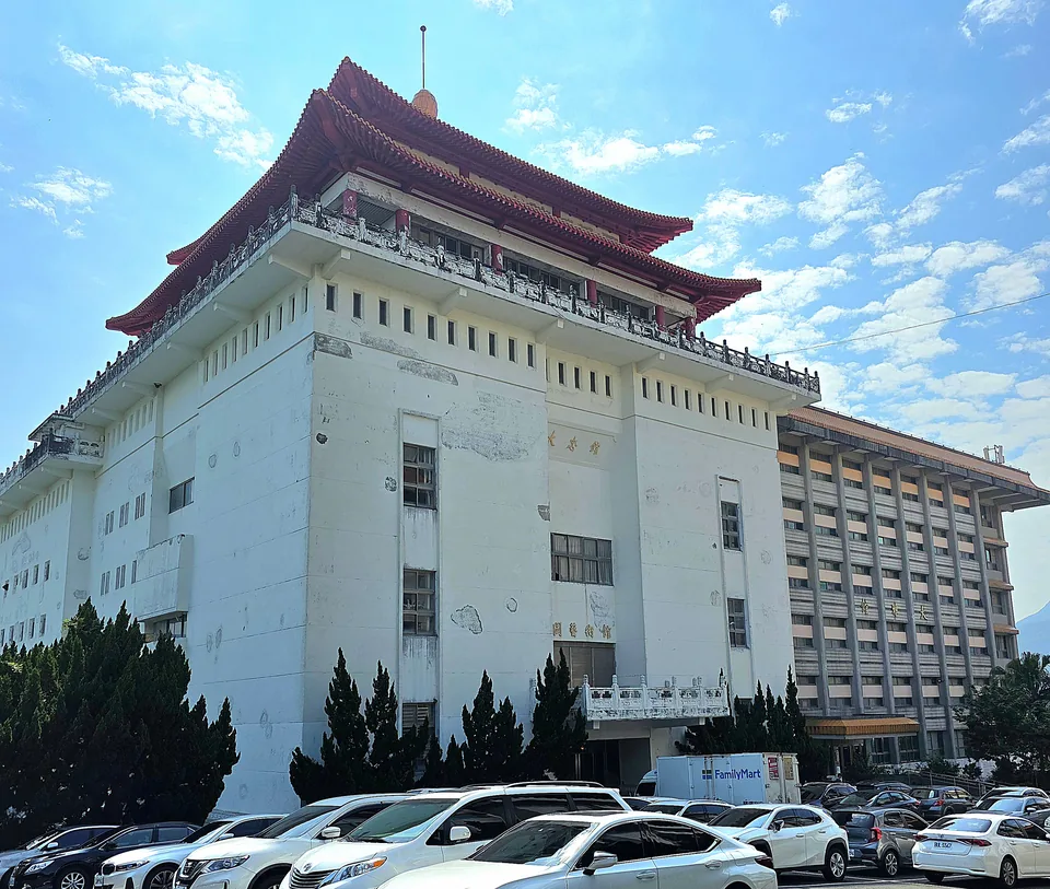 Các tòa Đại Trung và Đại Nhã của CCU tại Dương Minh Sơn, ảnh tháng 6/2026
