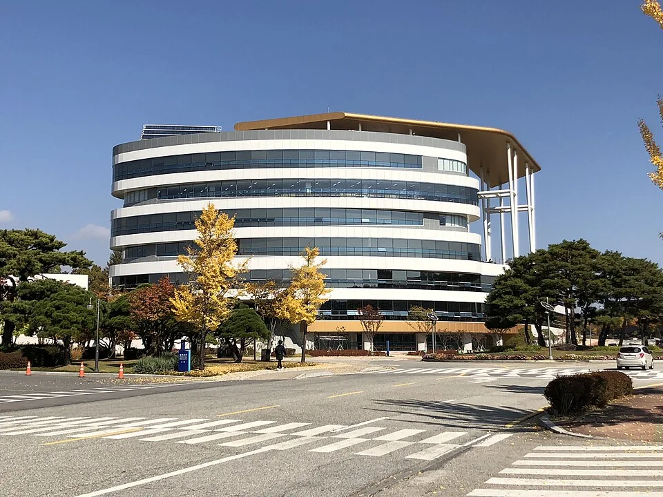Thư viện mới tại Đại học Giáo dục Quốc gia Hàn Quốc ở Cheongju, ảnh năm 2018